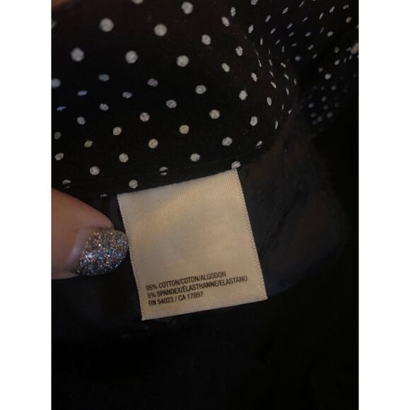 Old navy women’s low rise black polka dot skinny ankle pants size 8P - Picture 9 of 9